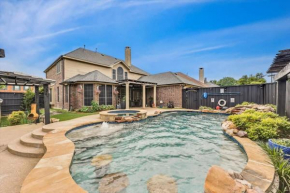 Creekside Charm w Pool Backyard Oasis Patio